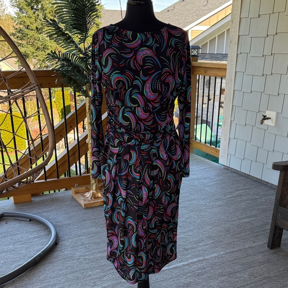 ONJENU London | Long Sleeve Abstract Print Dress